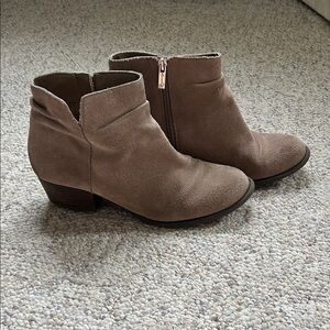 Jessica Simpson Leather ankle booties